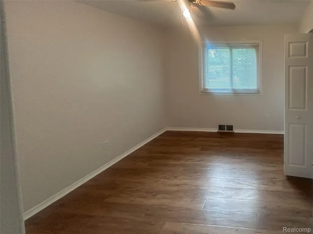 26202 Southwestern Highway Redford Charter Township MI 48239