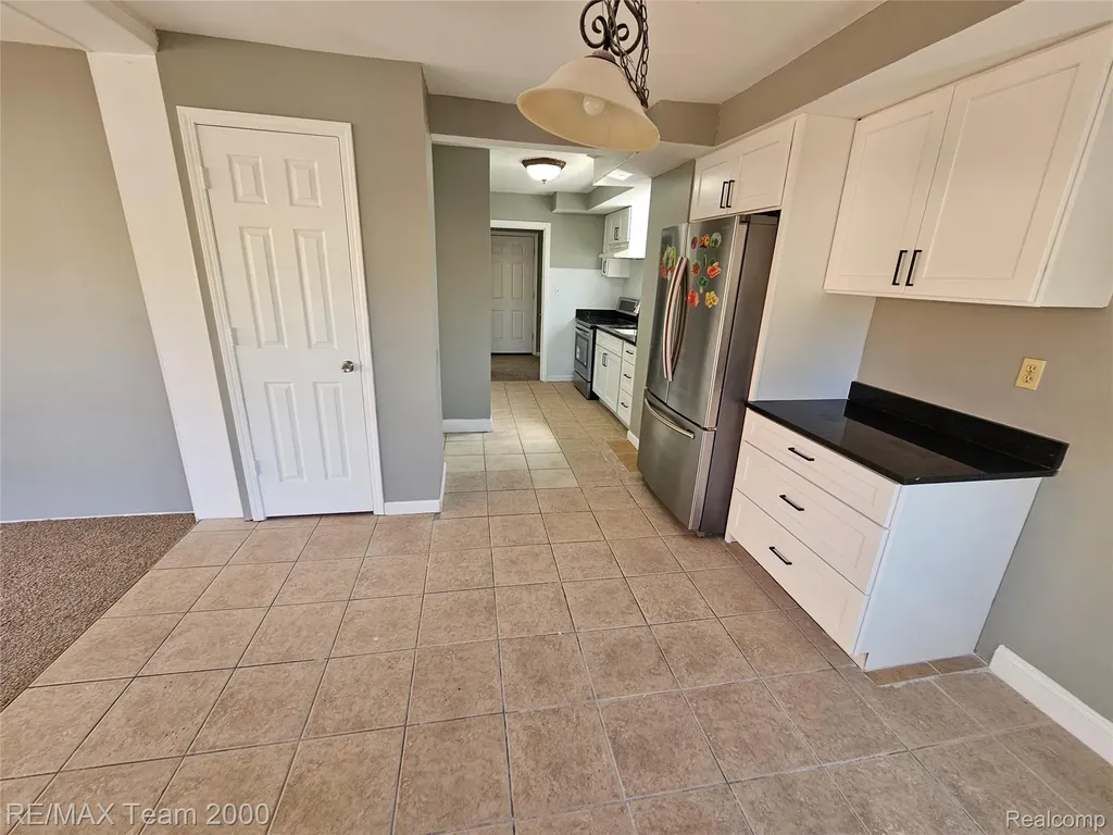 5215 Curtis Street Dearborn City MI 48126