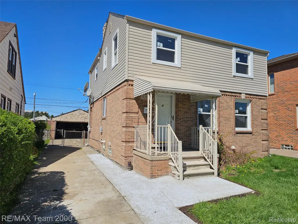 5215 Curtis Street Dearborn City MI 48126