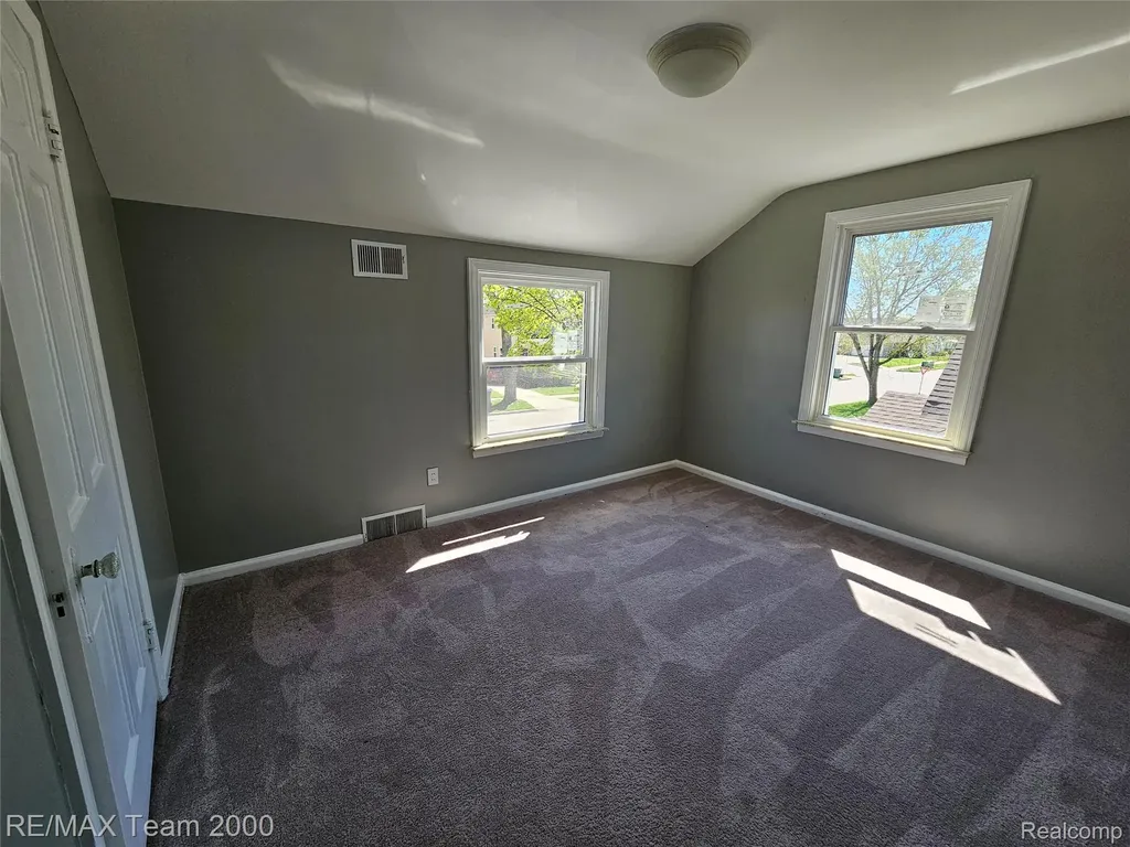 5215 Curtis Street Dearborn City MI 48126