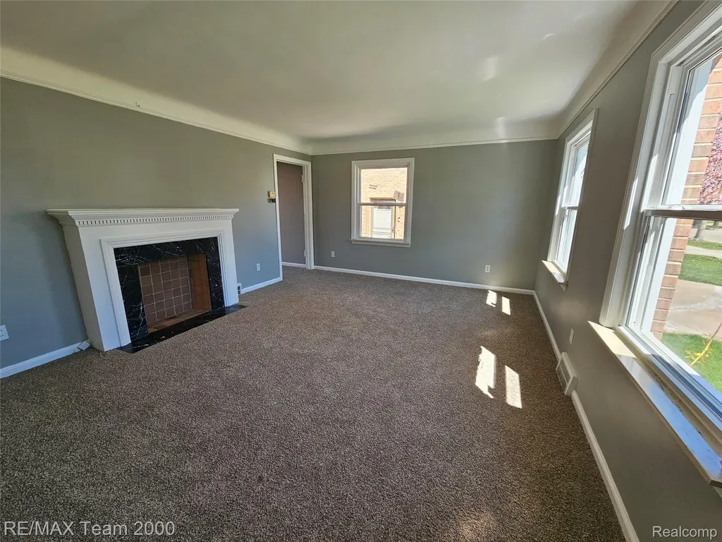 5215 Curtis Street Dearborn City MI 48126