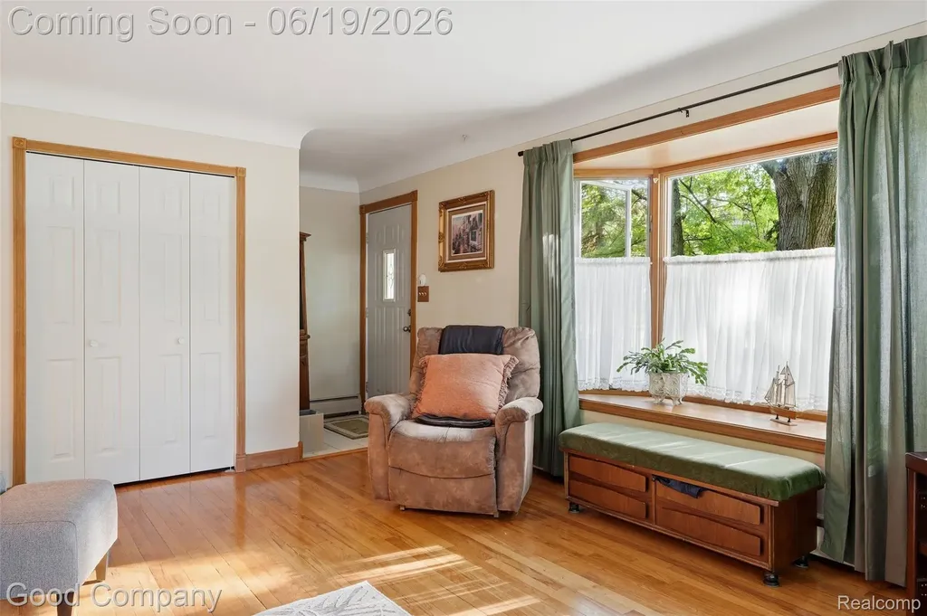 3615 Hazelton Avenue Rochester Hills City MI 48307