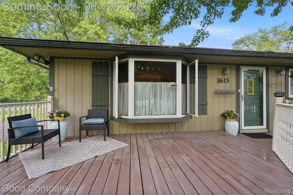 3615 Hazelton Avenue Rochester Hills City MI 48307