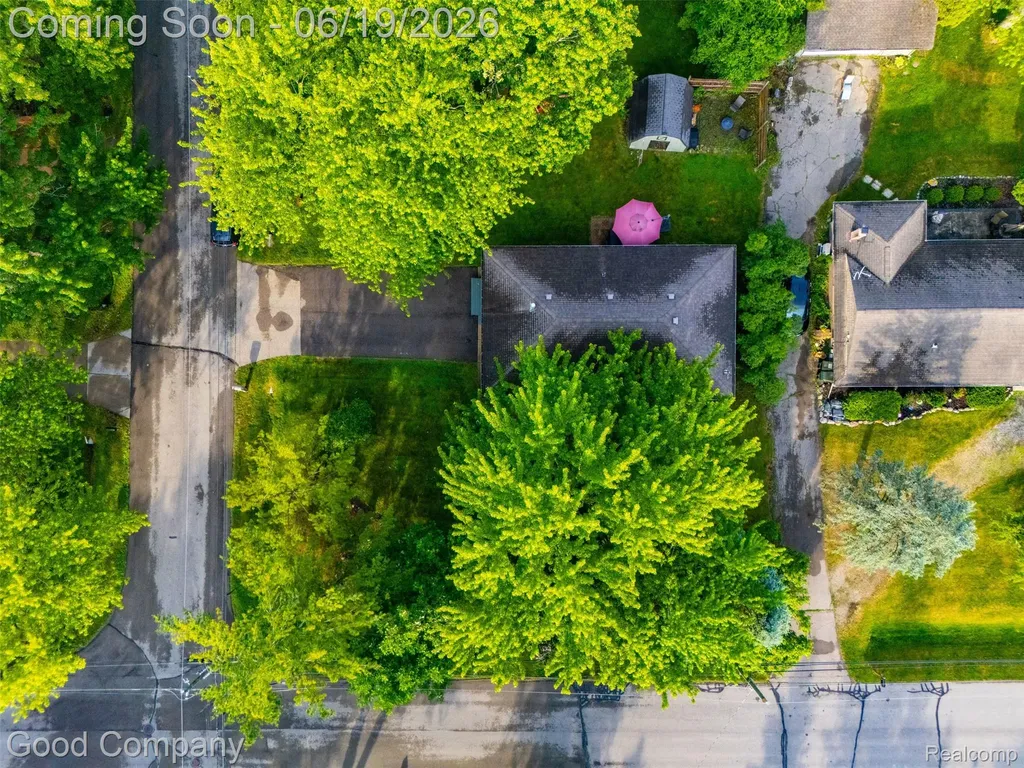 3615 Hazelton Avenue Rochester Hills City MI 48307
