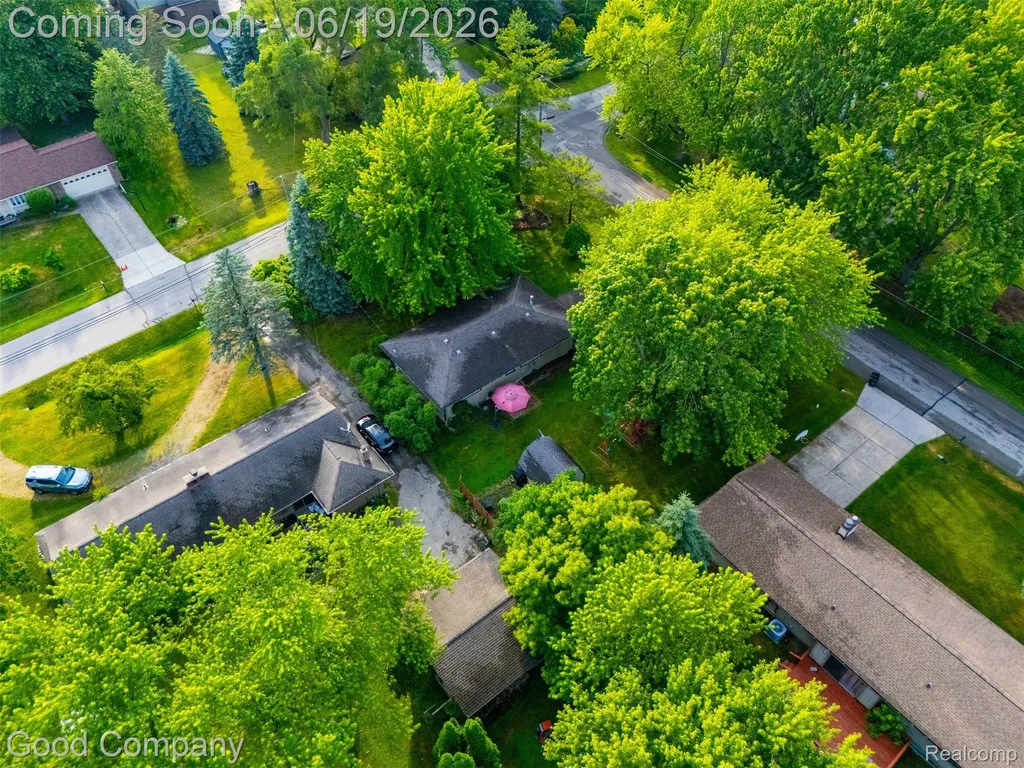 3615 Hazelton Avenue Rochester Hills City MI 48307