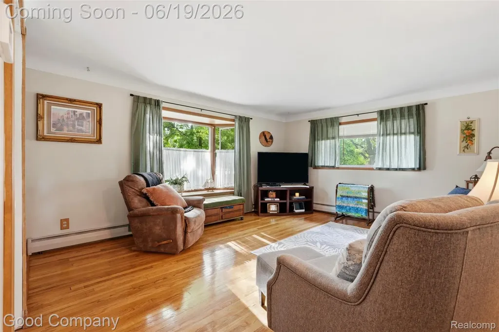 3615 Hazelton Avenue Rochester Hills City MI 48307