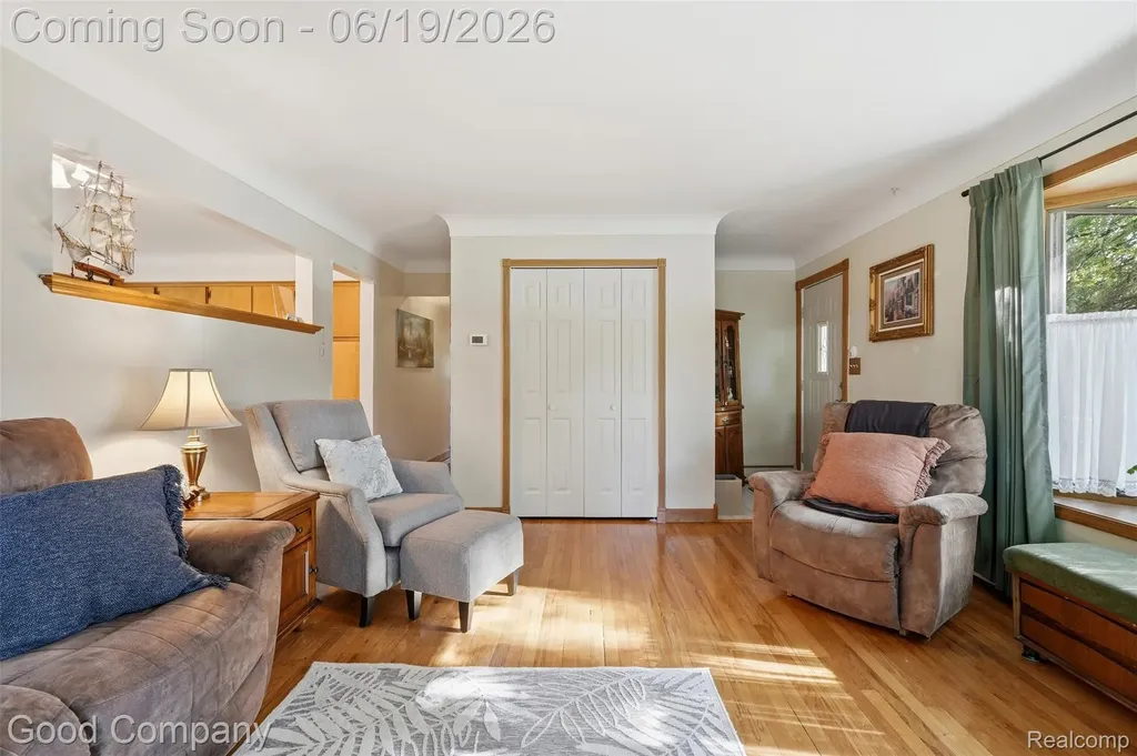3615 Hazelton Avenue Rochester Hills City MI 48307