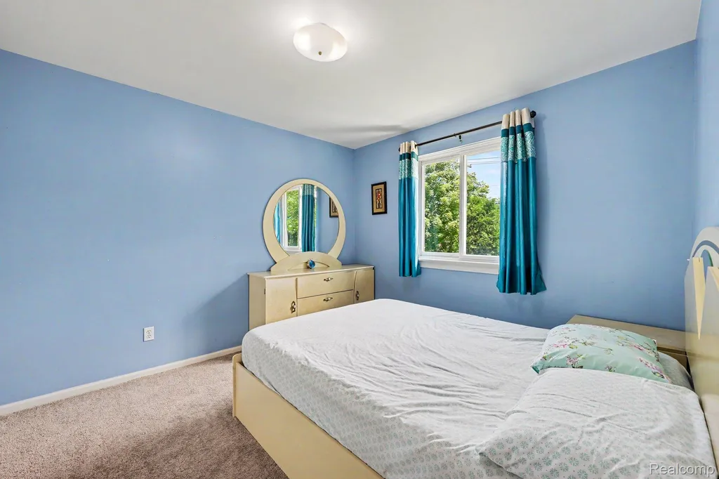24535 Jason Drive Brownstown Charter Township MI 48134