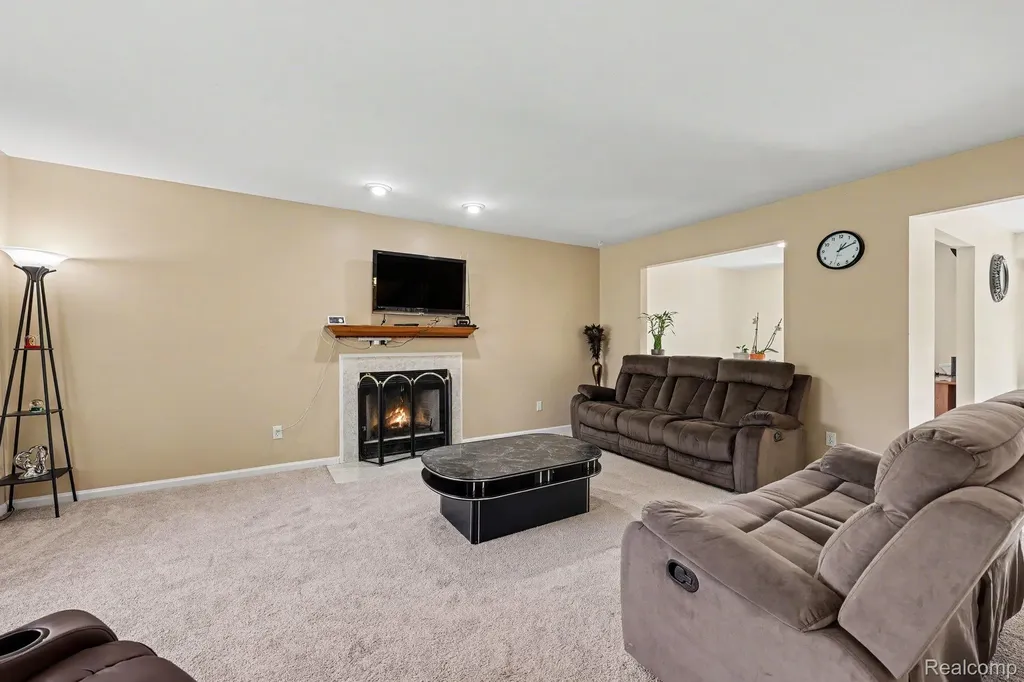 24535 Jason Drive Brownstown Charter Township MI 48134