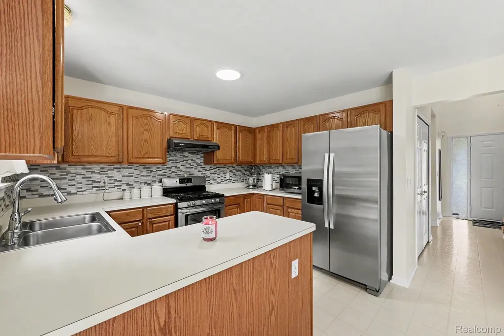 24535 Jason Drive Brownstown Charter Township MI 48134