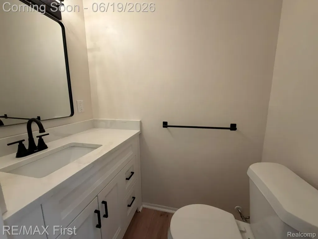 23736 Kim Drive Clinton Charter Township MI 48035