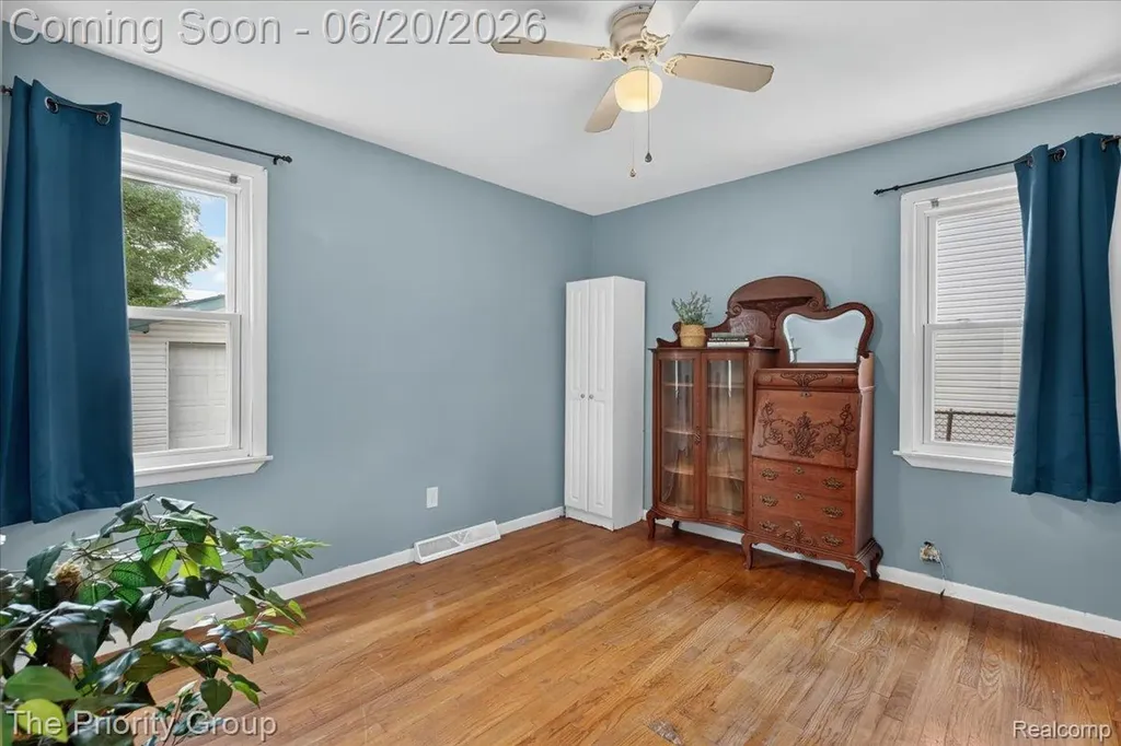 26791 Normandy Street Roseville City MI 48066