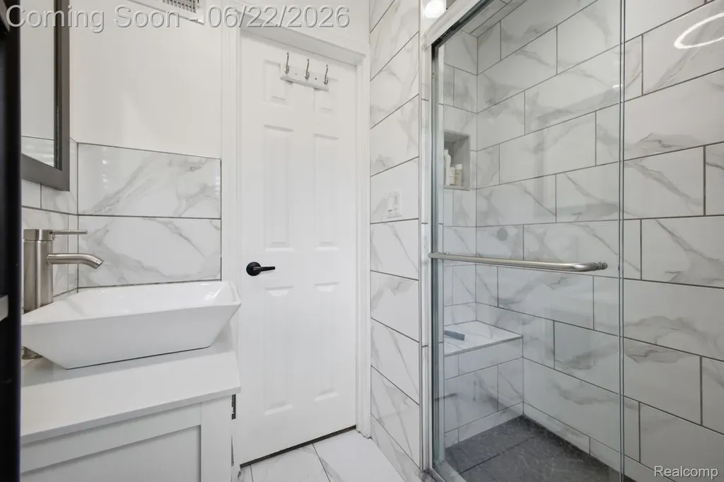 24824 Princeton Street Dearborn City MI 48124