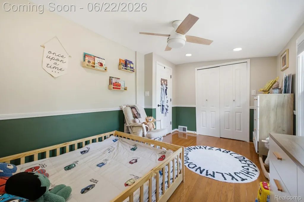 24824 Princeton Street Dearborn City MI 48124