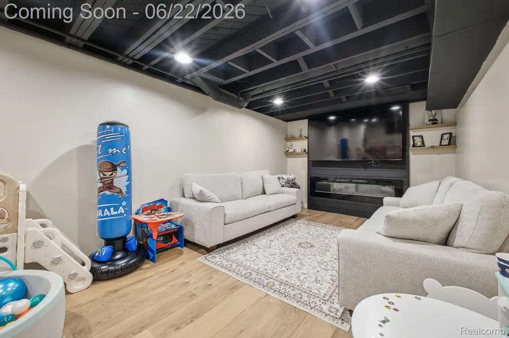 24824 Princeton Street Dearborn City MI 48124
