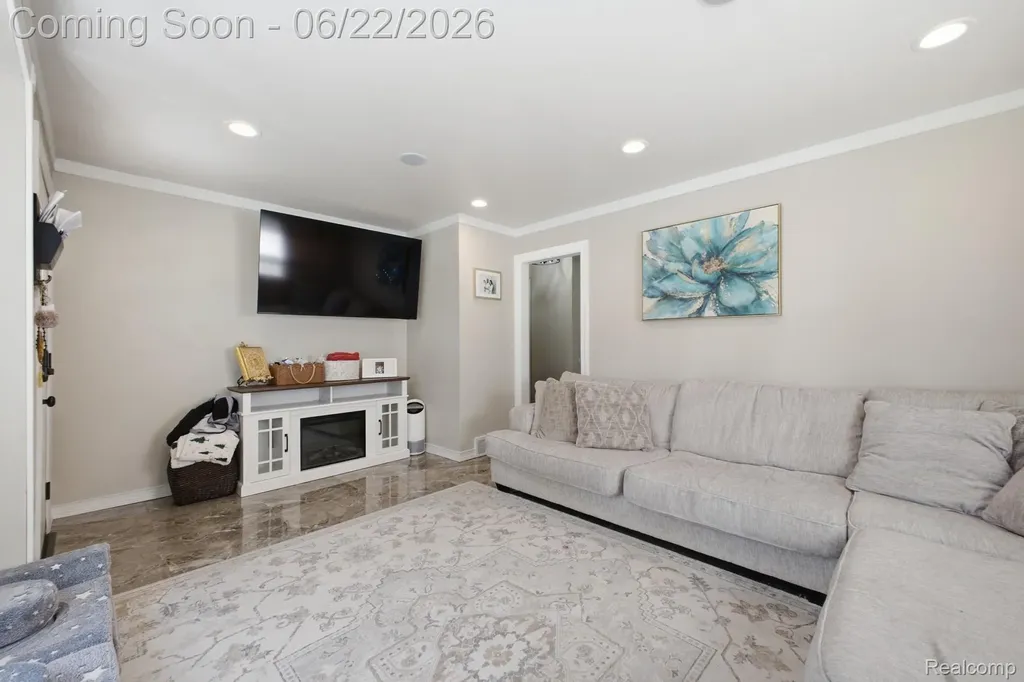 24824 Princeton Street Dearborn City MI 48124