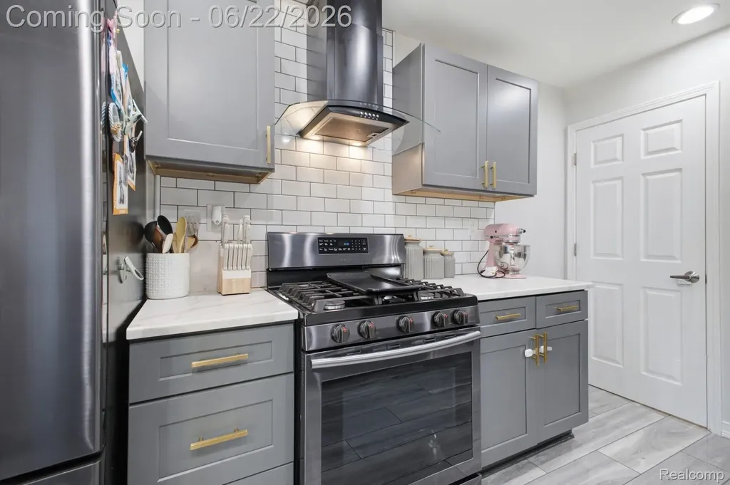 24824 Princeton Street Dearborn City MI 48124