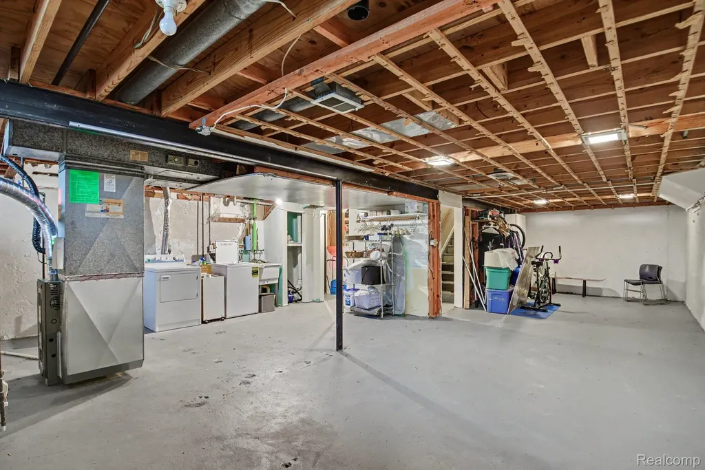 40518 William Drive Clinton Charter Township MI 48038