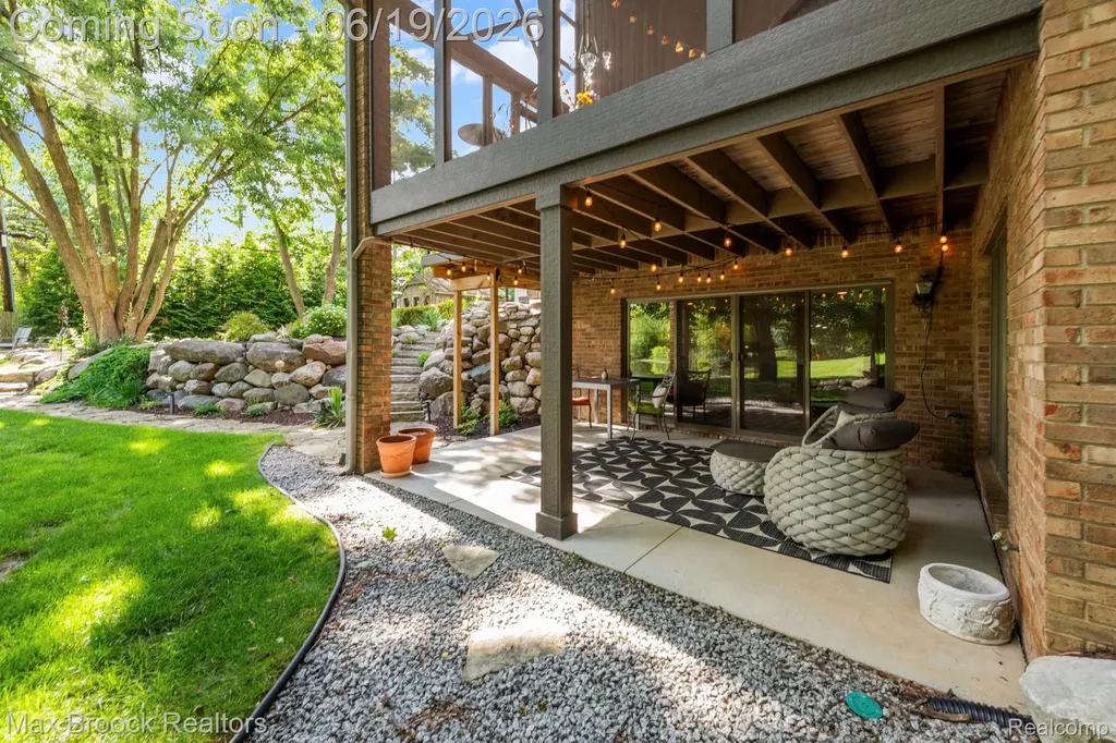 40360 Harmony Lane Northville Township MI 48167