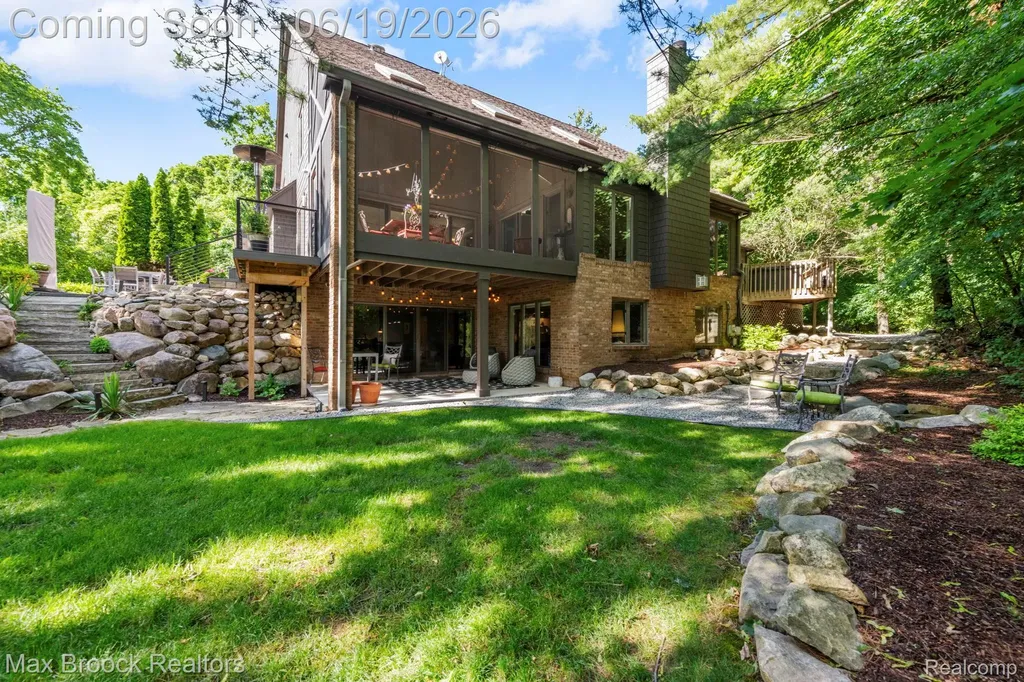 40360 Harmony Lane Northville Township MI 48167