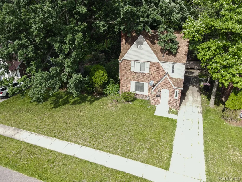 18746 Glenhurst Street Detroit City MI 48219
