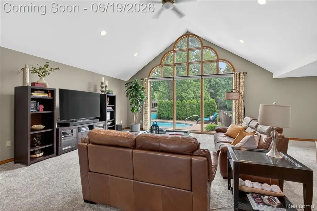 18974 Riverway Court Clinton Charter Township MI 48038