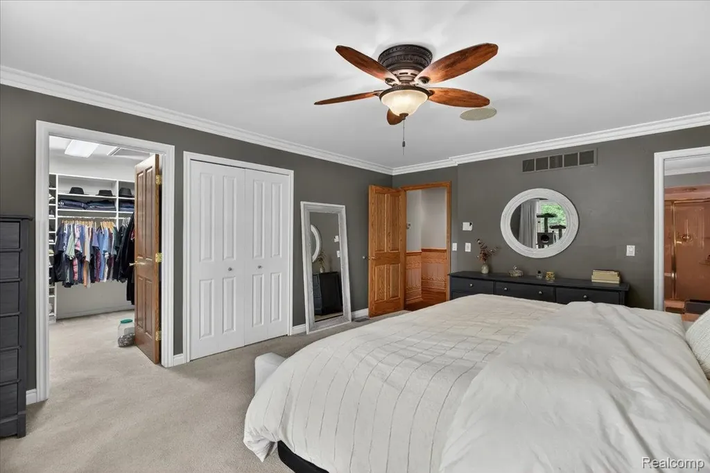 18974 Riverway Court Clinton Charter Township MI 48038