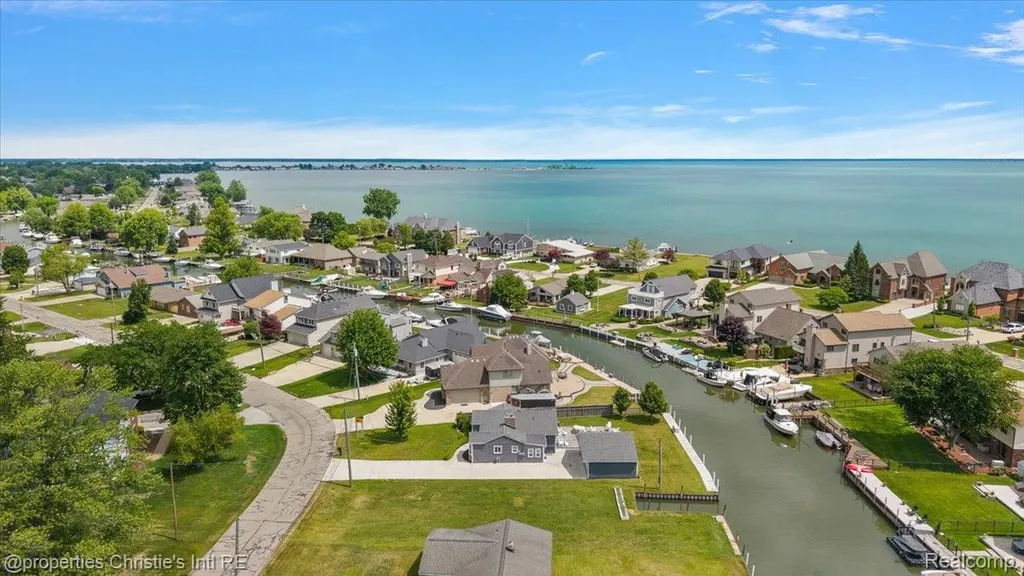 37510 Lakeville Street Harrison Charter Township MI 48045