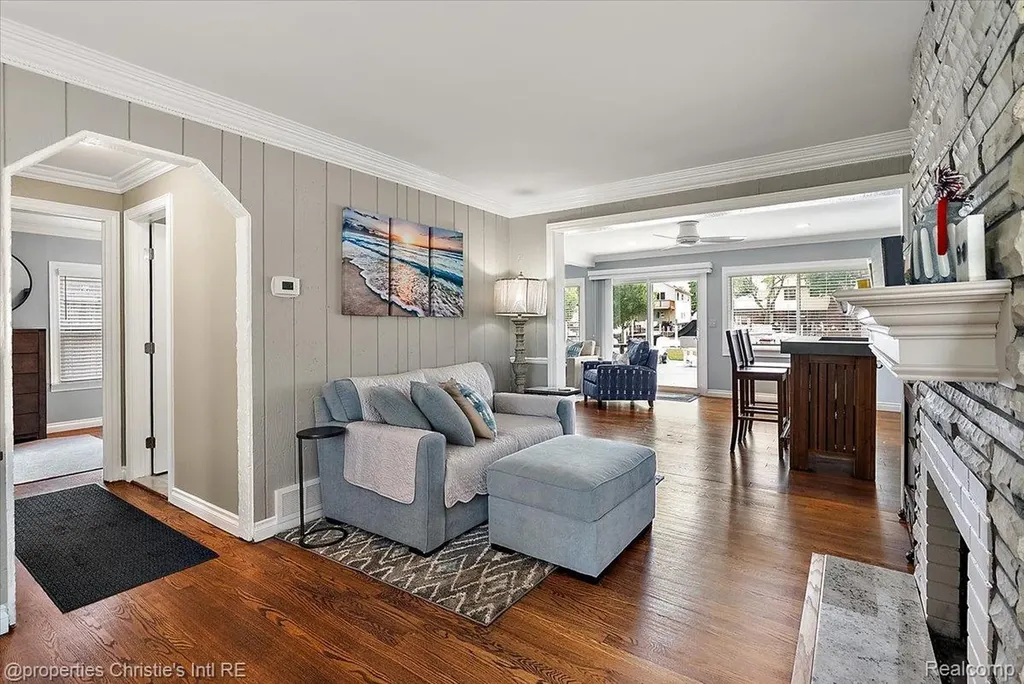 37510 Lakeville Street Harrison Charter Township MI 48045