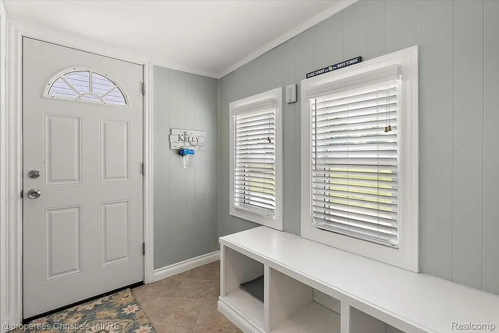 37510 Lakeville Street Harrison Charter Township MI 48045