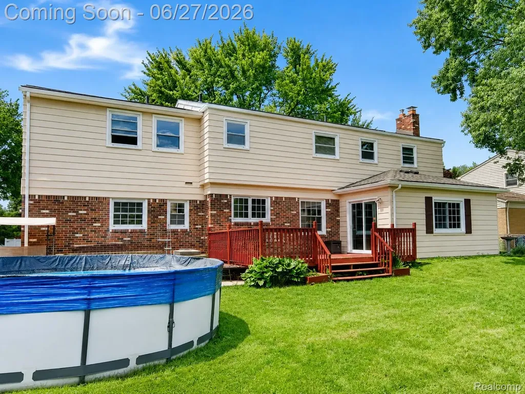 35484 Bennett Street Livonia City MI 48152