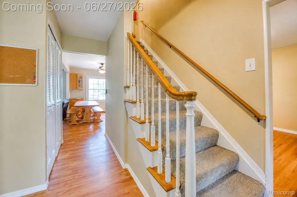 35484 Bennett Street Livonia City MI 48152