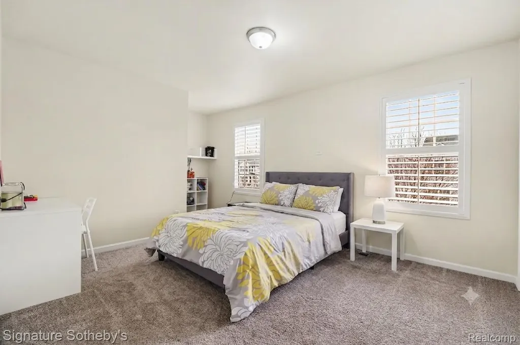 50419 Corey Avenue Chesterfield Township MI 48051