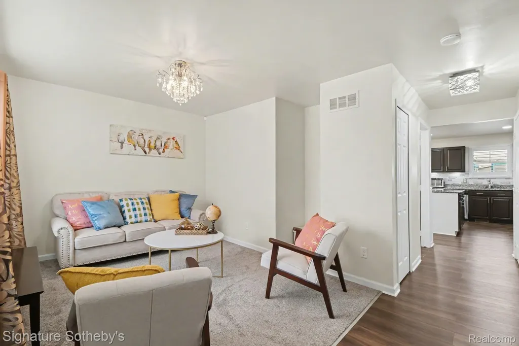 50419 Corey Avenue Chesterfield Township MI 48051