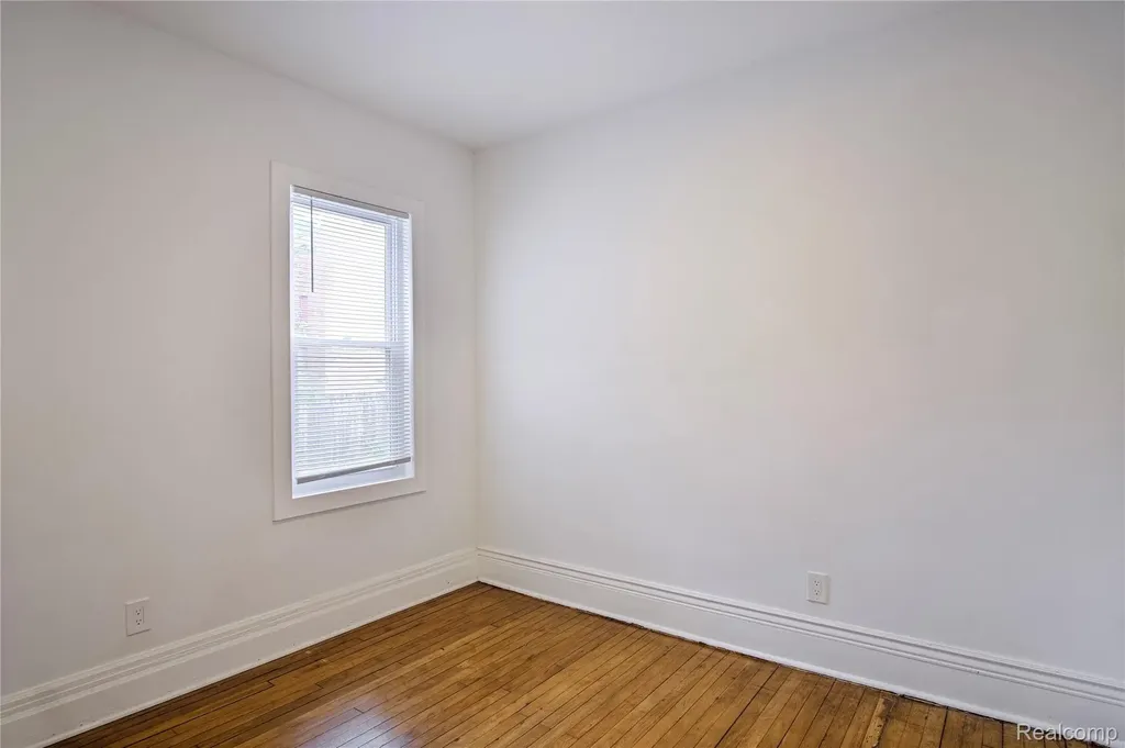 6224 Hecla Street Detroit City MI 48208