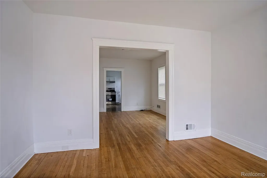 6224 Hecla Street Detroit City MI 48208
