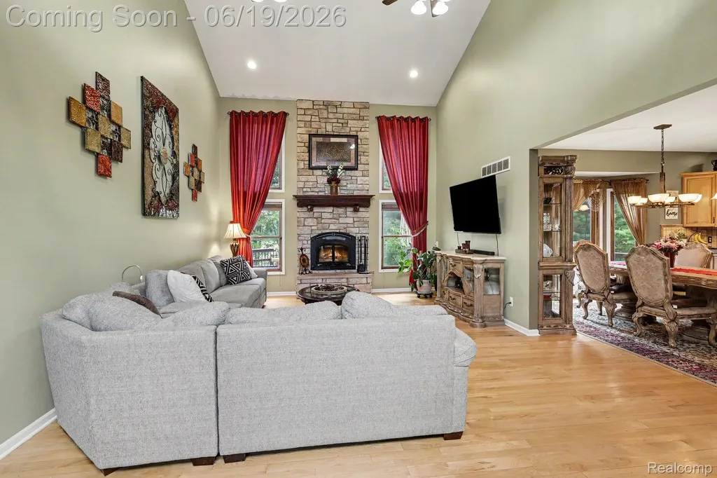3141 Allison Lane Highland Charter Township MI 48357