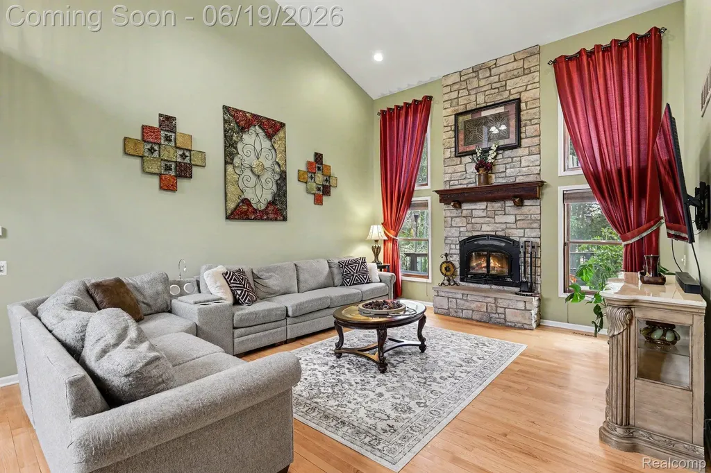 3141 Allison Lane Highland Charter Township MI 48357