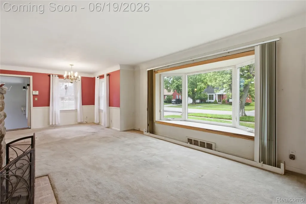 14154 Marion Redford Charter Township MI 48239