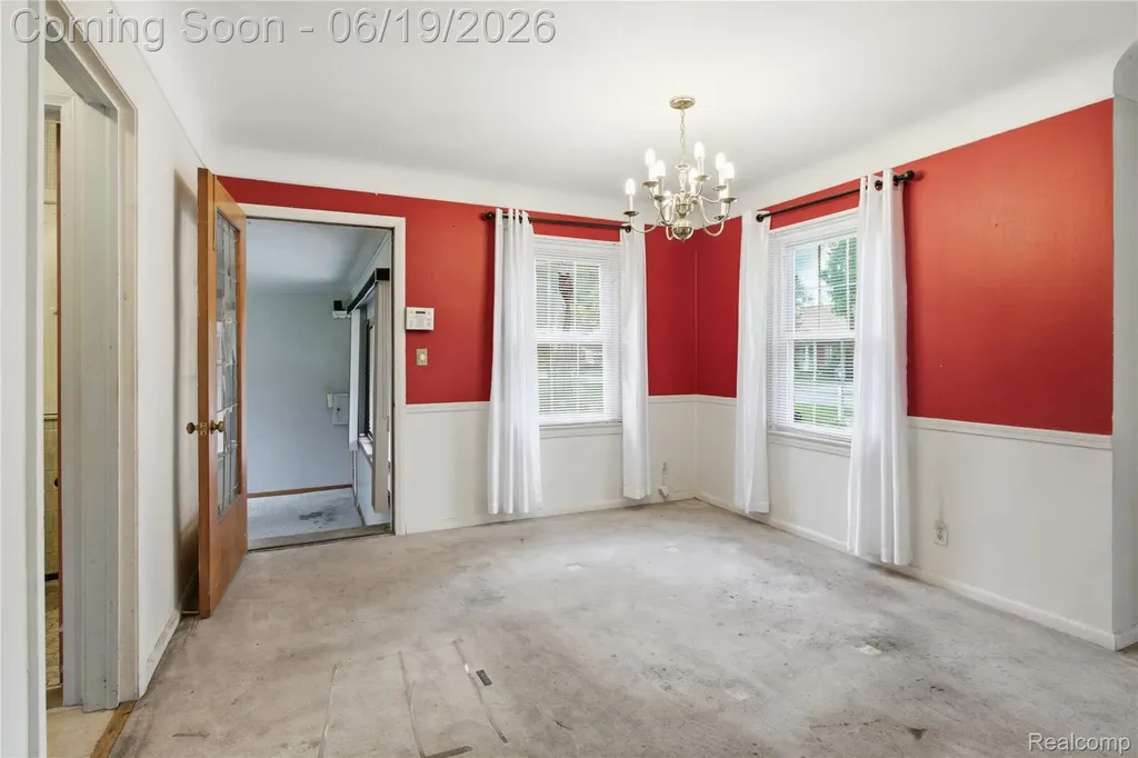 14154 Marion Redford Charter Township MI 48239
