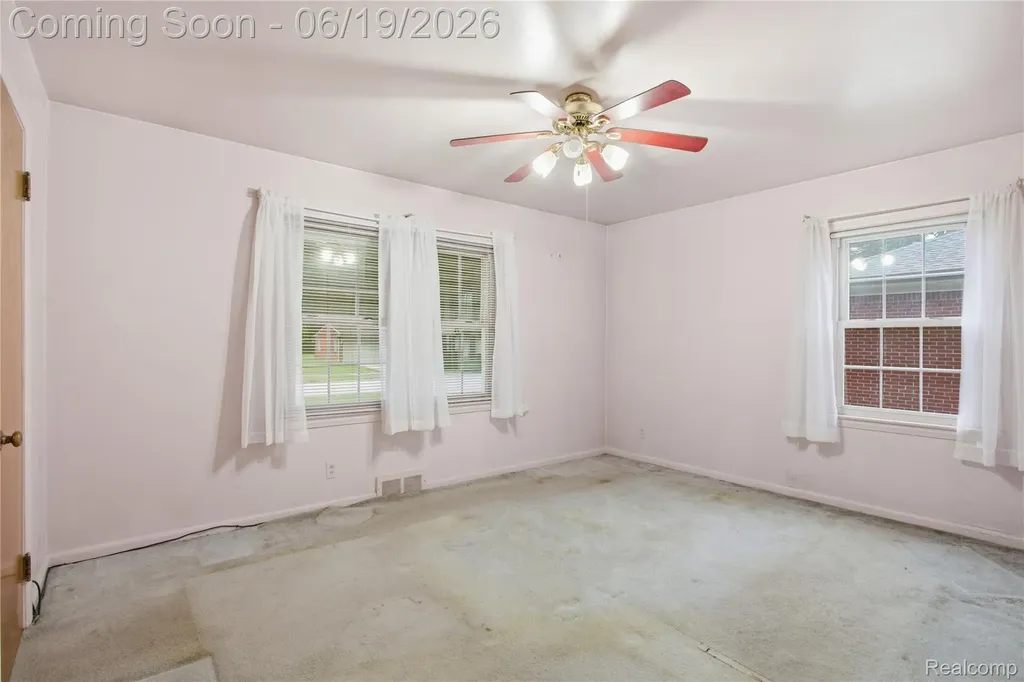 14154 Marion Redford Charter Township MI 48239