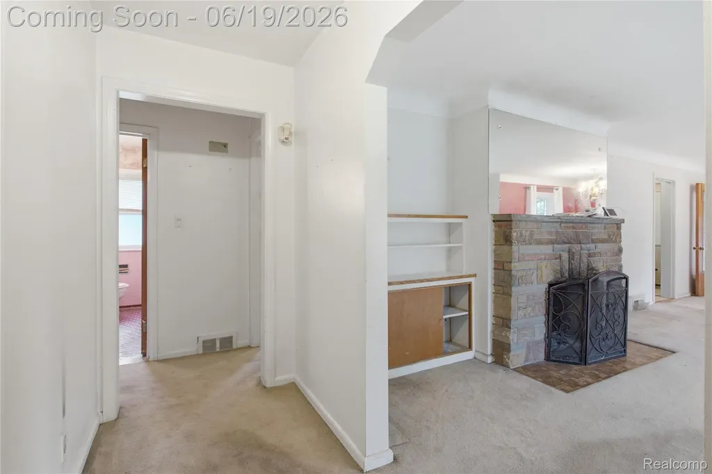 14154 Marion Redford Charter Township MI 48239