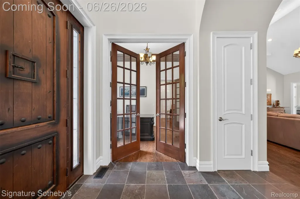 900 Hill Hollow Lane Milford Village MI 48381