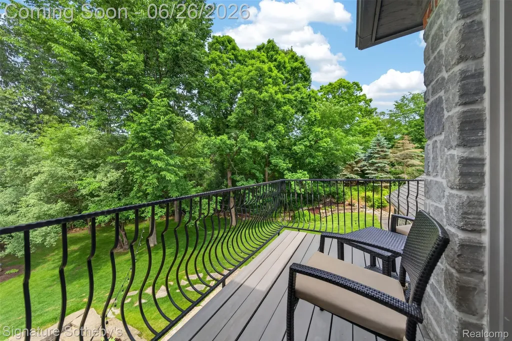 900 Hill Hollow Lane Milford Village MI 48381