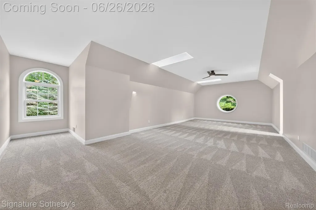900 Hill Hollow Lane Milford Village MI 48381