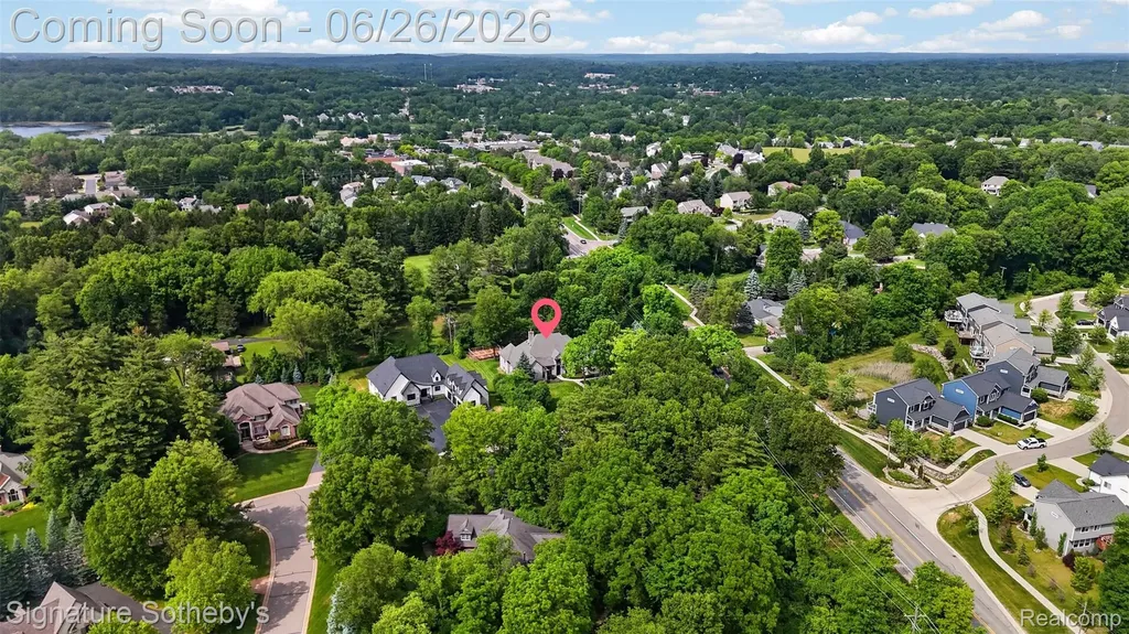 900 Hill Hollow Lane Milford Village MI 48381