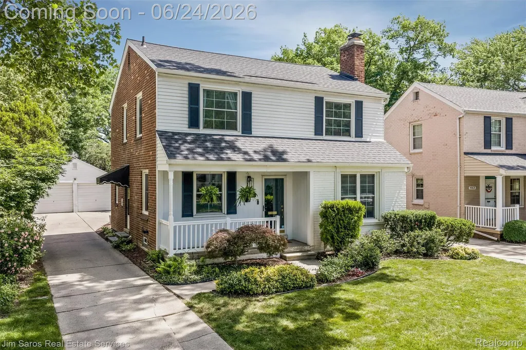 461 Allard Road Grosse Pointe Farms City MI 48236