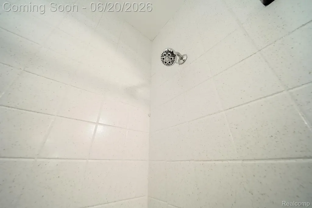 19551 Five Points Street Redford Charter Township MI 48240