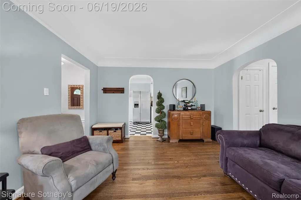 125 S Kenwood Avenue Royal Oak City MI 48067
