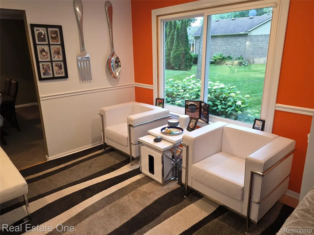 1574 Cardinal Ridge West Bloomfield Charter Township MI 48324